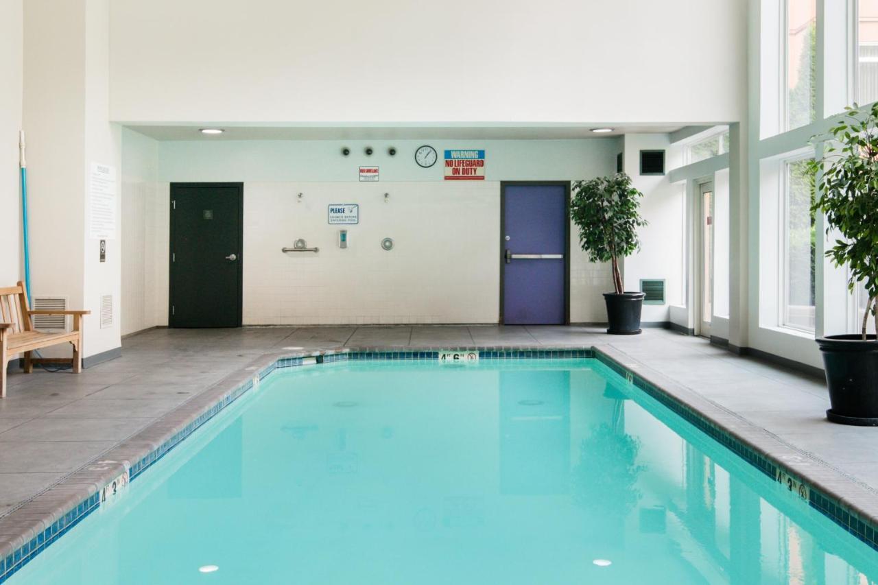 City Water View Oasis With Pool & Gym Near Cruise In Heart Of Seattle Exterior foto